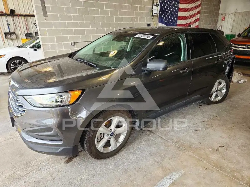 2019 Ford EDGE photo