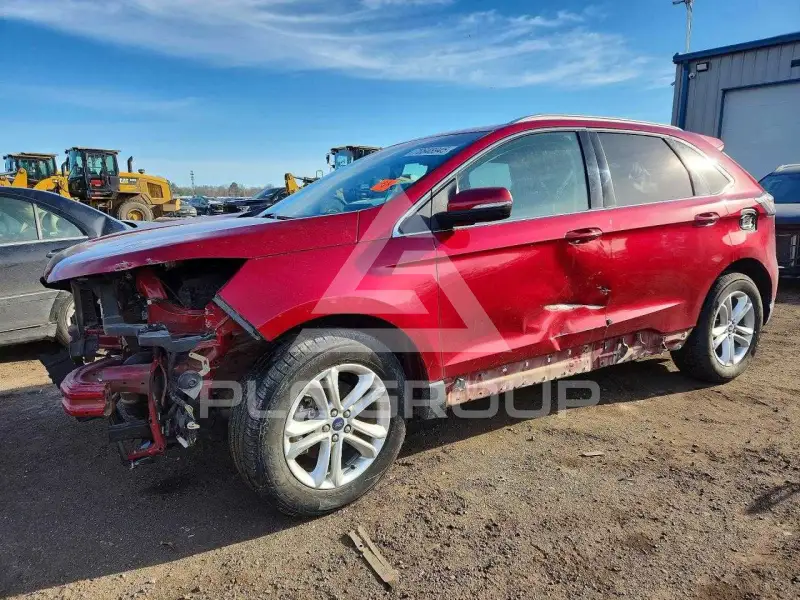 2019 Ford EDGE photo