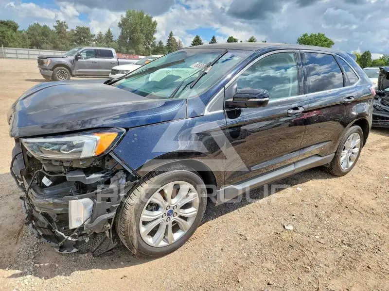 2019 Ford EDGE photo