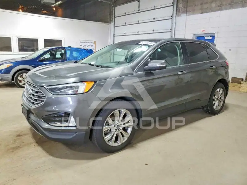 2019 Ford EDGE photo