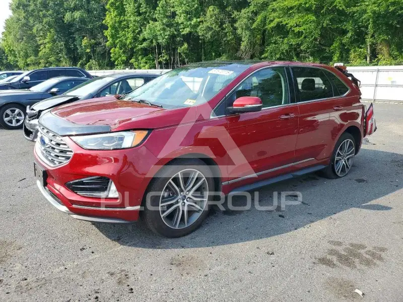 2019 Ford EDGE photo