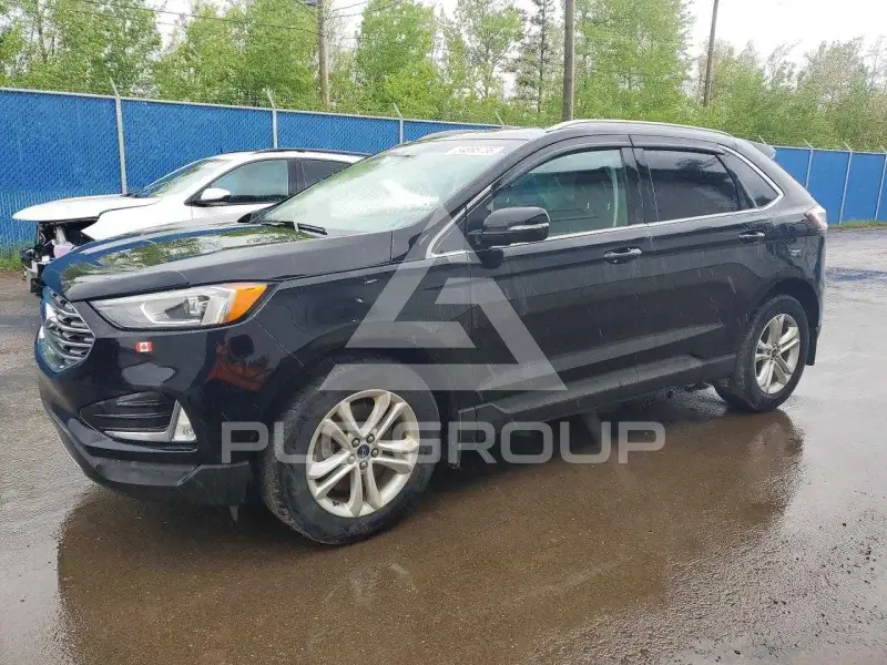 2019 Ford EDGE photo