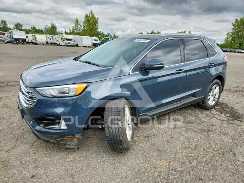 2019 Ford EDGE photo