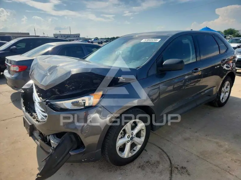 2019 Ford EDGE photo