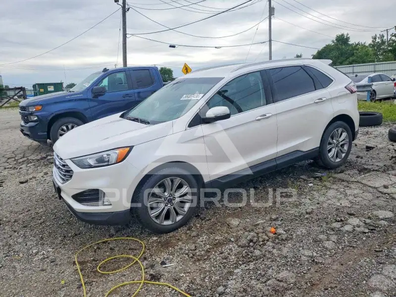 2019 Ford EDGE photo