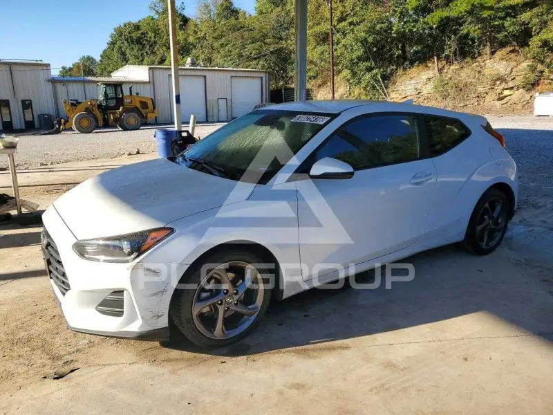 2019 Hyundai Veloster photo