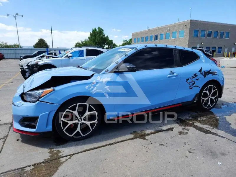 2019 Hyundai Veloster photo