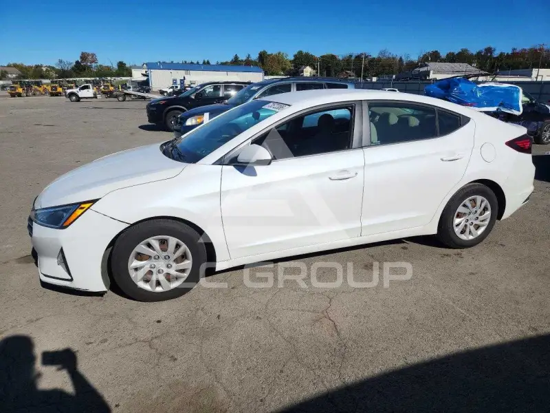 2019 Hyundai Elantra фото