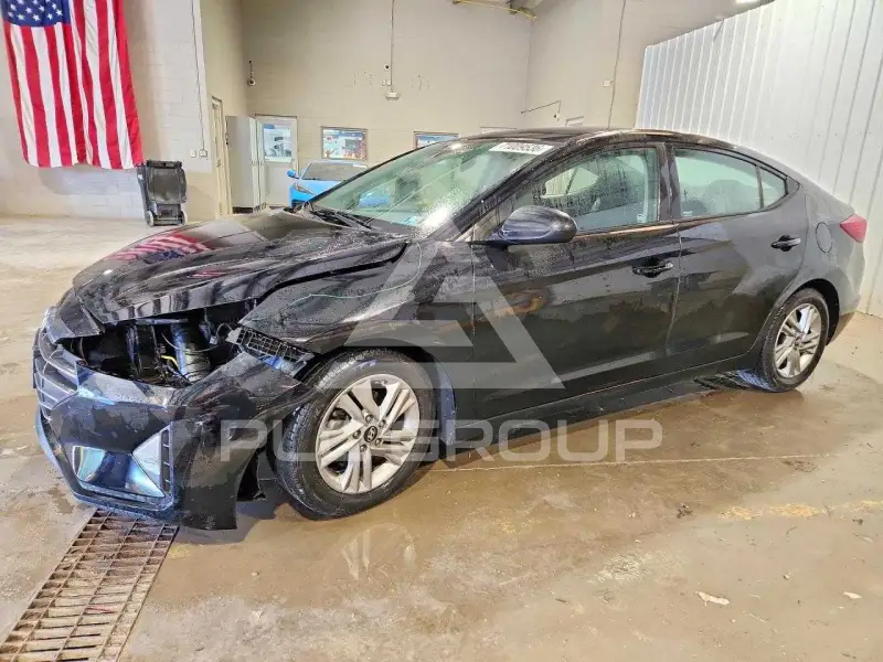 2019 Hyundai Elantra фото