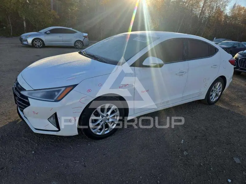 2019 Hyundai Elantra photo