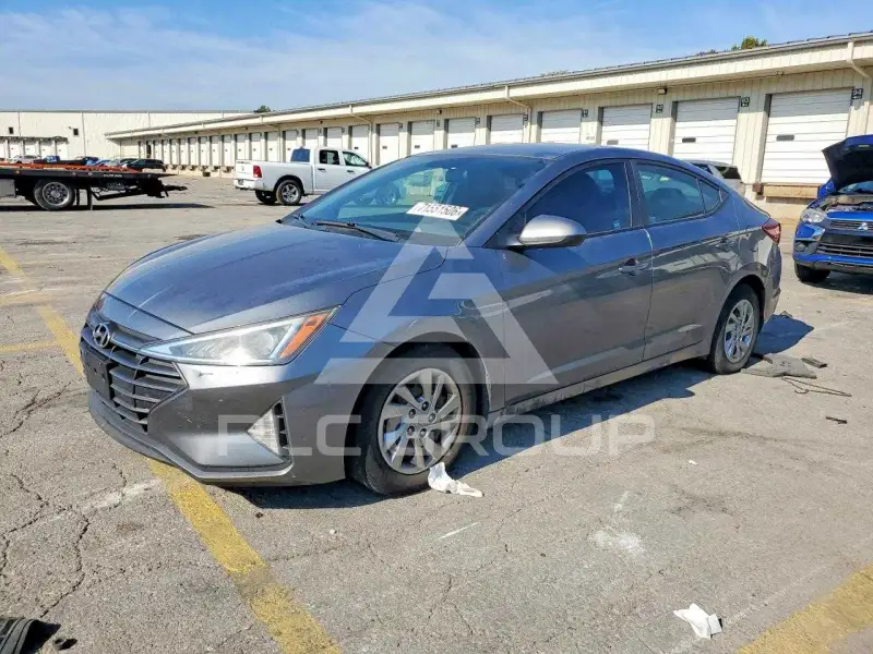 2019 Hyundai Elantra photo