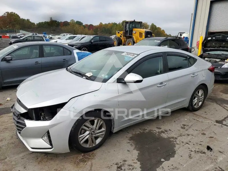 2019 Hyundai Elantra фото