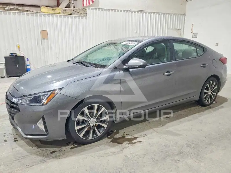 2019 Hyundai Elantra фото