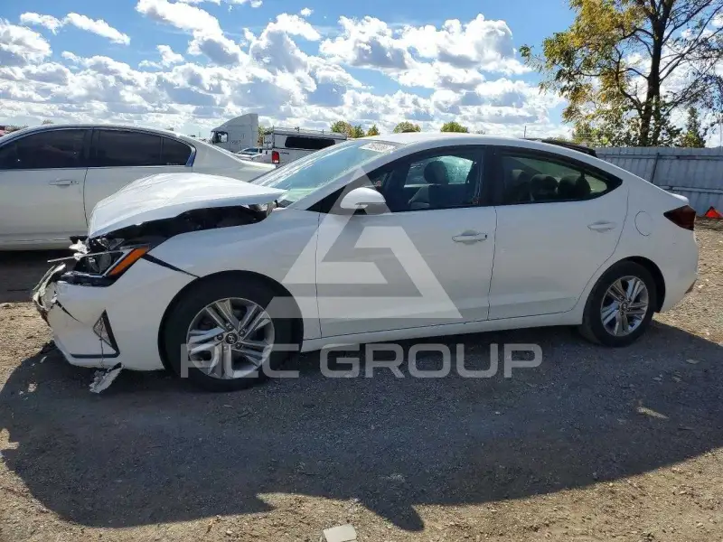 2019 Hyundai Elantra фото
