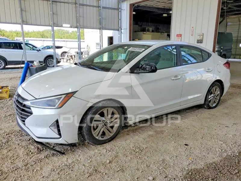 2019 Hyundai Elantra фото