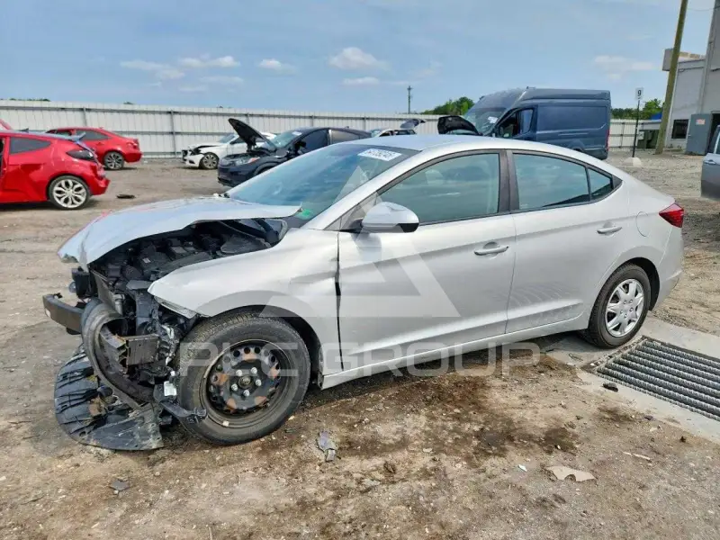 2019 Hyundai Elantra фото