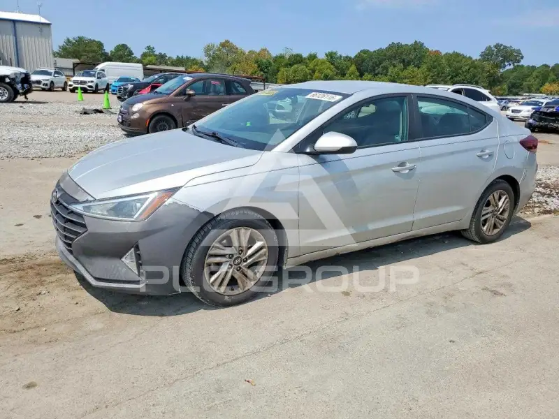 2019 Hyundai Elantra photo