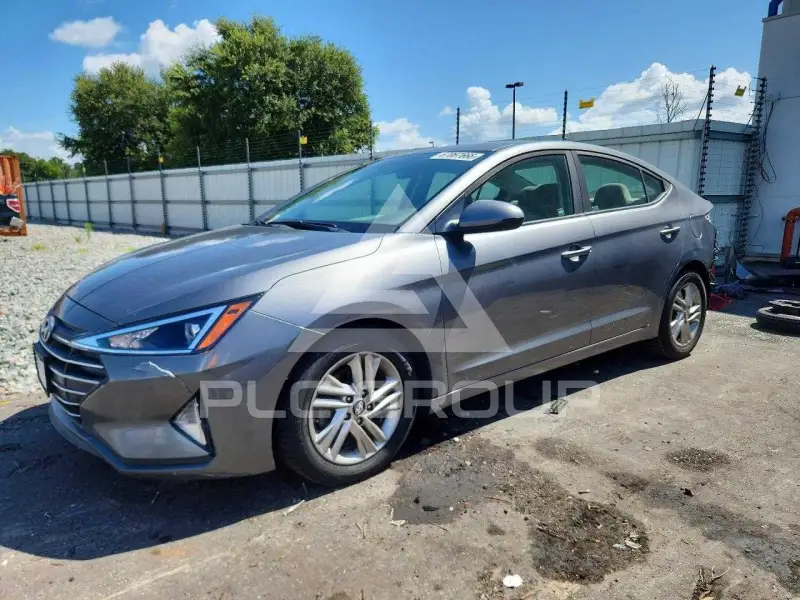 2019 Hyundai Elantra photo
