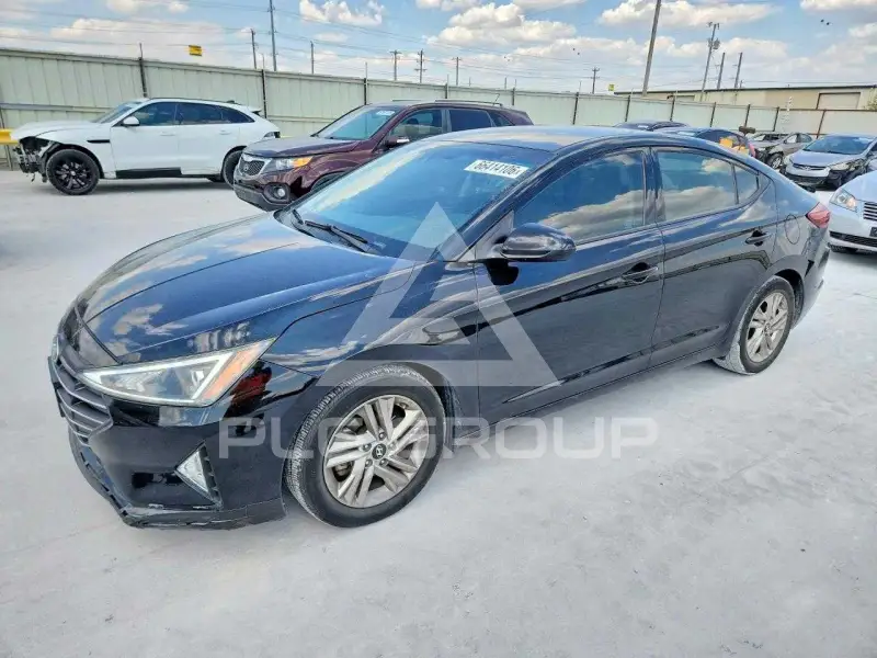 2019 Hyundai Elantra photo