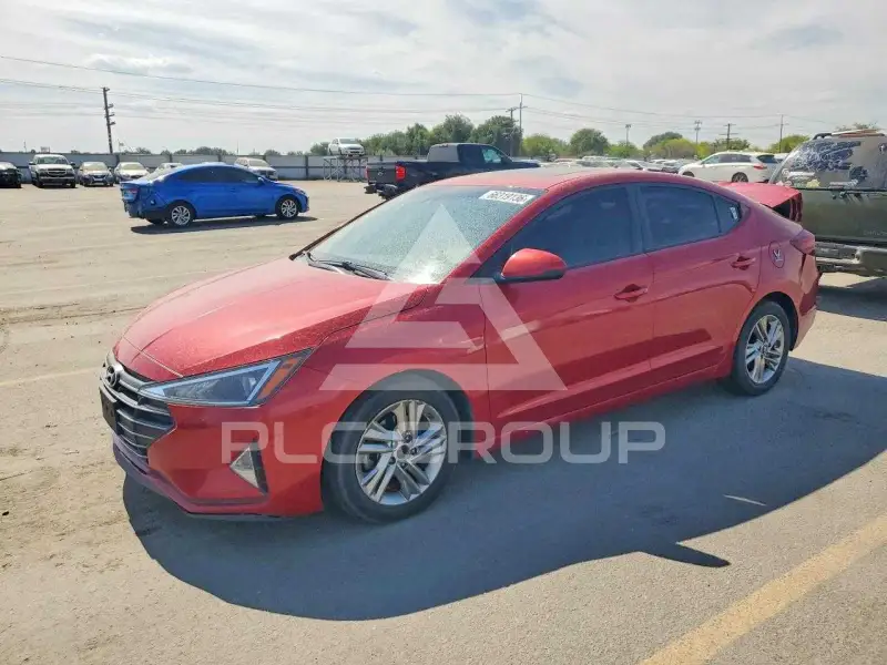 2019 Hyundai Elantra photo