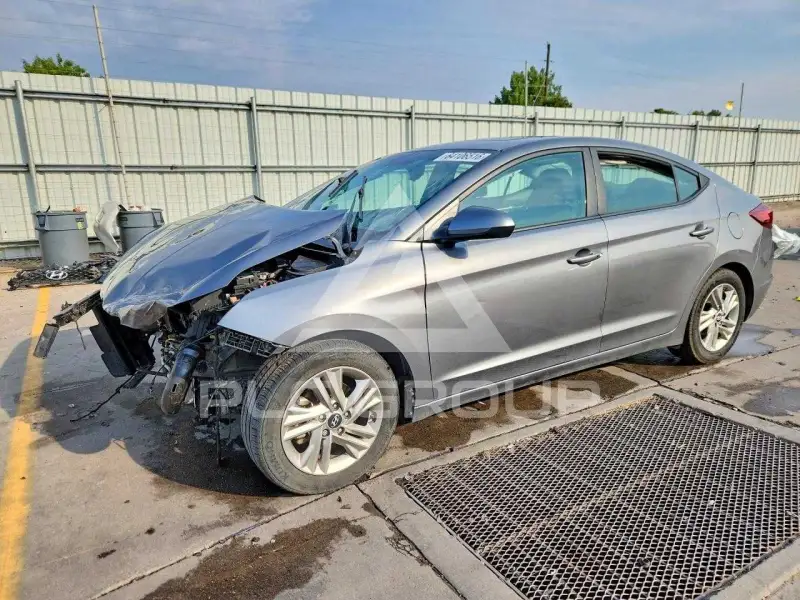 2019 Hyundai Elantra photo