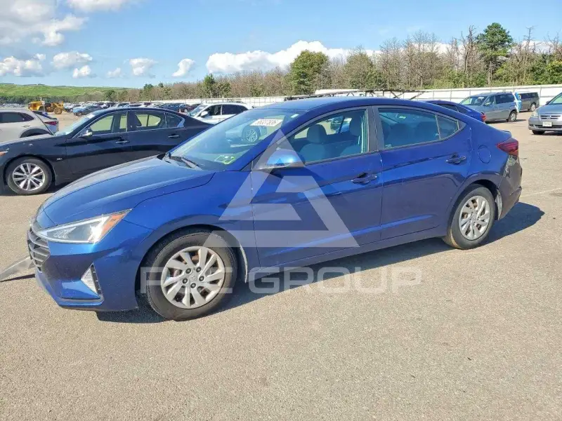 2019 Hyundai Elantra photo