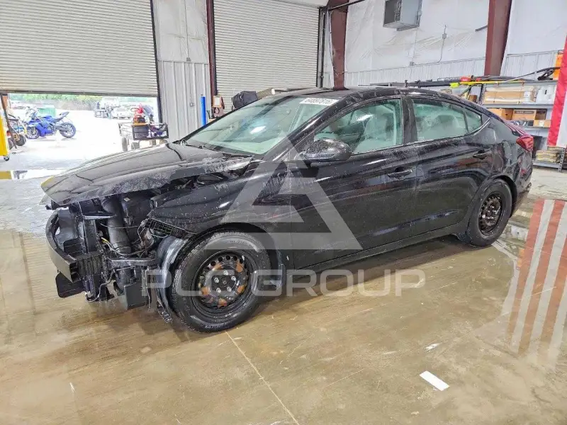 2019 Hyundai Elantra photo