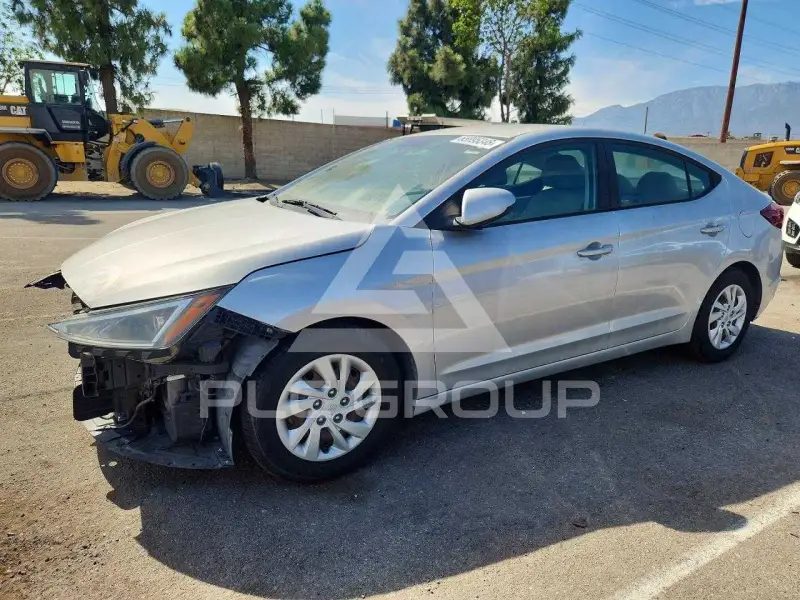 2019 Hyundai Elantra фото