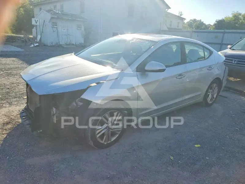 2019 Hyundai Elantra фото
