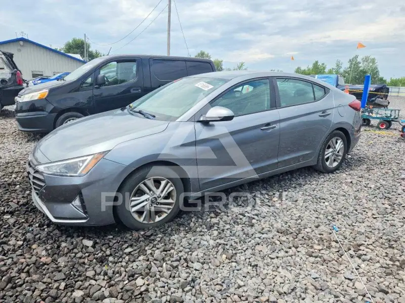 2019 Hyundai Elantra photo