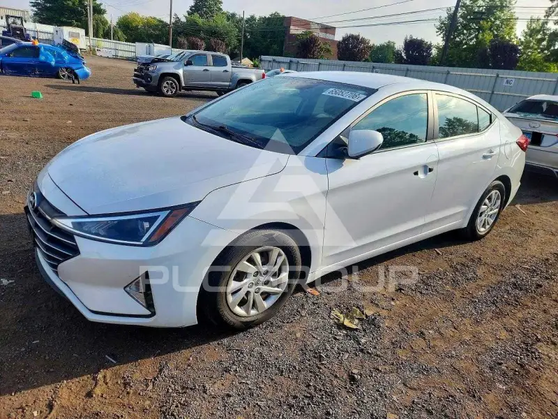 2019 Hyundai Elantra photo
