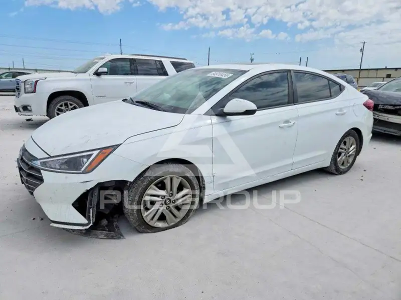 2019 Hyundai Elantra фото