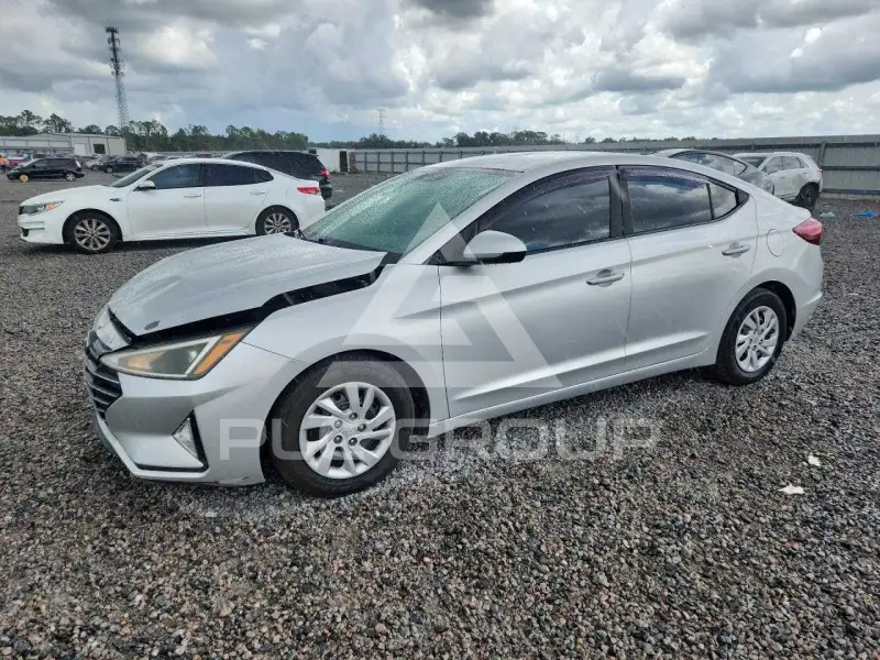 2019 Hyundai Elantra фото