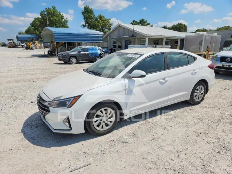 2019 Hyundai Elantra фото