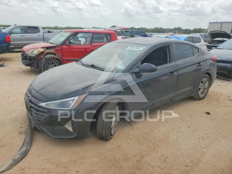 2019 Hyundai Elantra photo