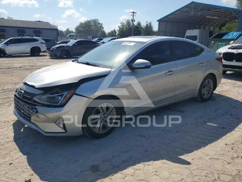 2019 Hyundai Elantra фото