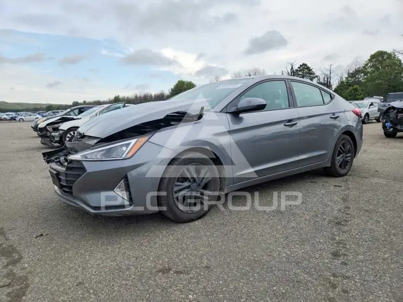 2019 Hyundai Elantra фото