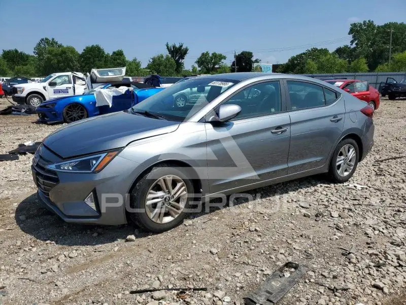 2019 Hyundai Elantra фото