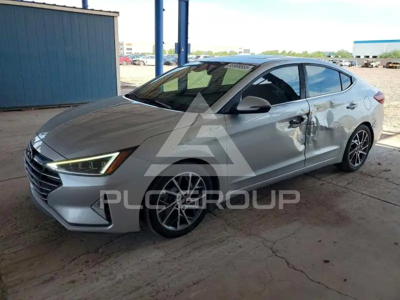 2019 Hyundai Elantra photo