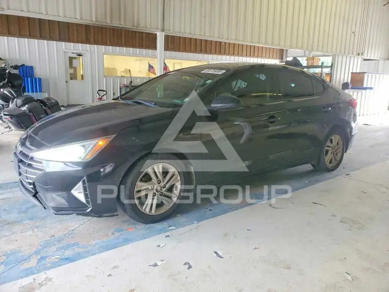 2019 Hyundai Elantra фото