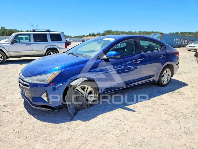 2019 Hyundai Elantra photo