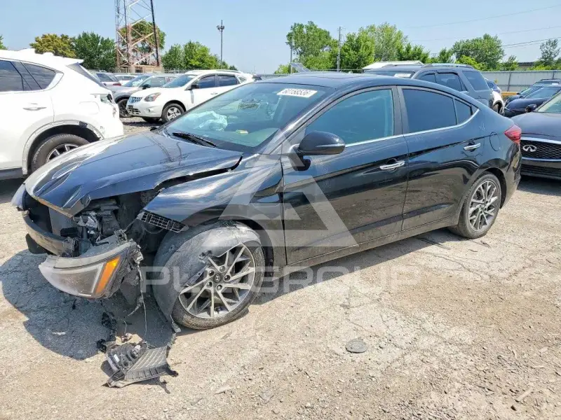 2019 Hyundai Elantra фото