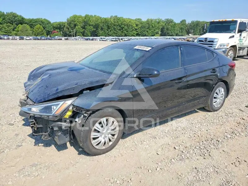 2019 Hyundai Elantra photo