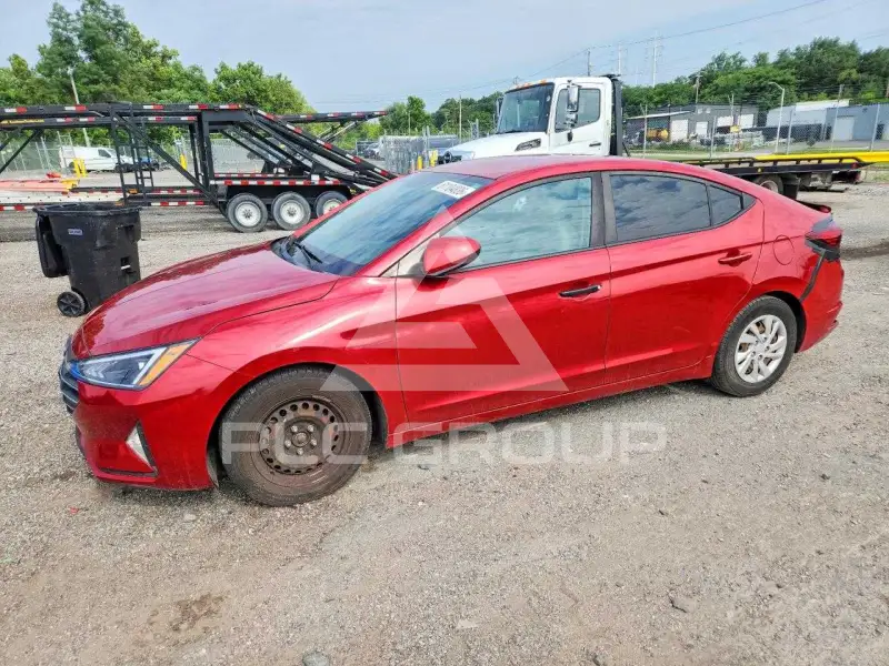 2019 Hyundai Elantra photo