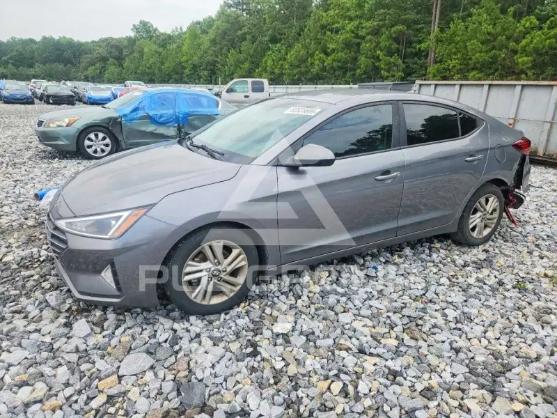 2019 Hyundai Elantra photo