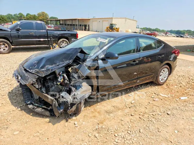 2019 Hyundai Elantra photo