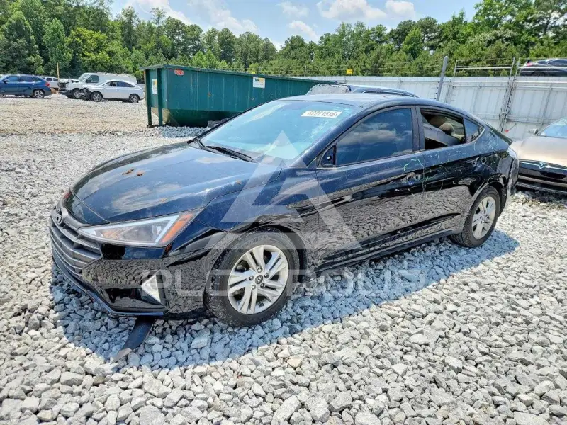 2019 Hyundai Elantra фото