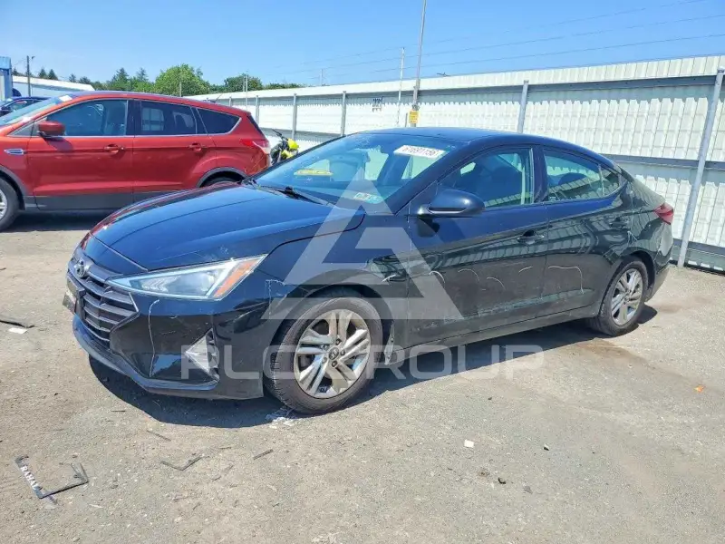 2019 Hyundai Elantra фото