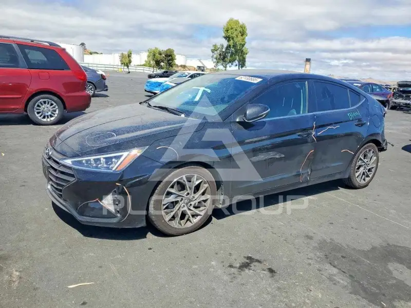2019 Hyundai Elantra фото