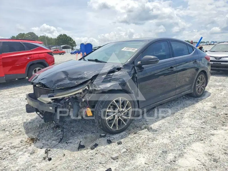 2019 Hyundai Elantra фото